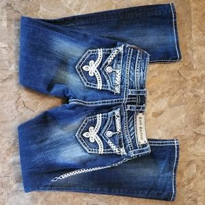 Rock revival size 24